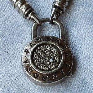 Pandora Moments padlock bracelet closure sterling
